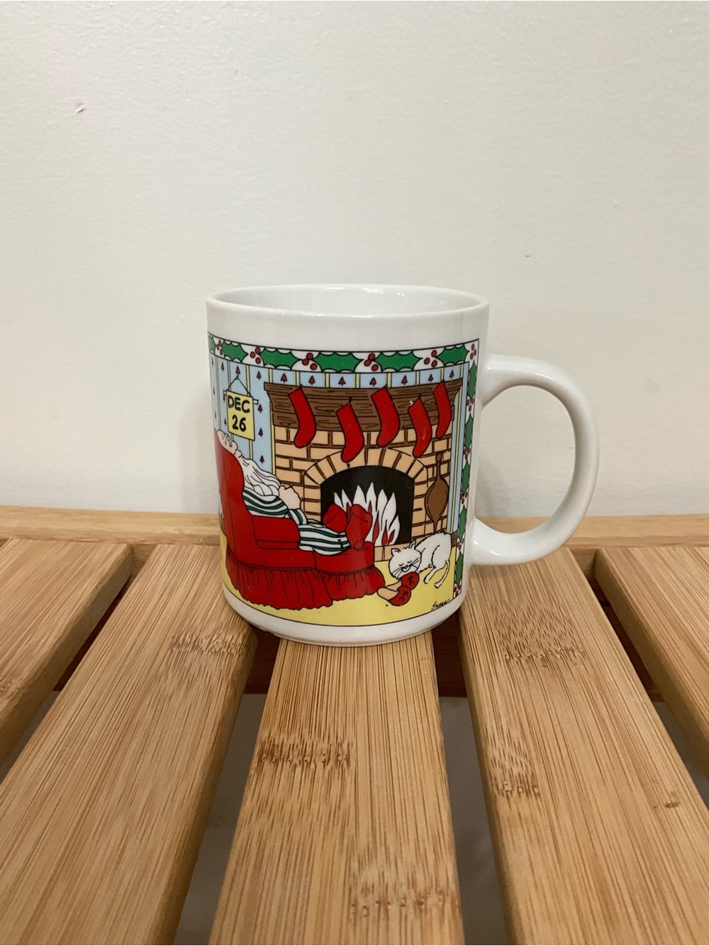 Vintage 1989 Houston Foods Christmas Mug December 26 Santa Cat Holiday 80s
